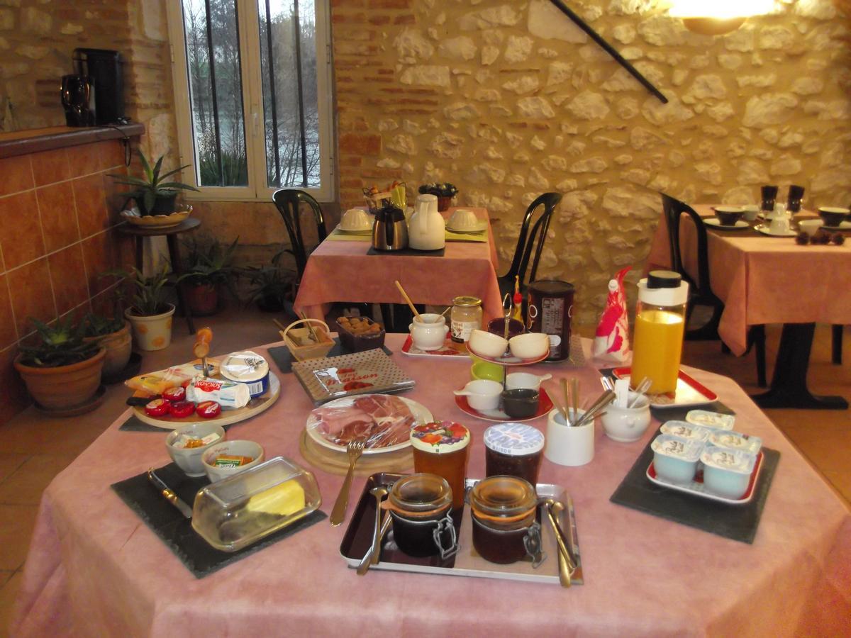 Chambres d'Hôtes Moulin de Rigoulières Saint-Sylvestre-sur-Lot Extérieur photo